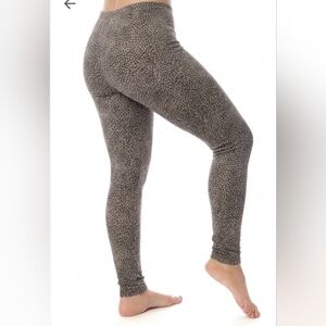 Printed Leggings in Taupe/Black